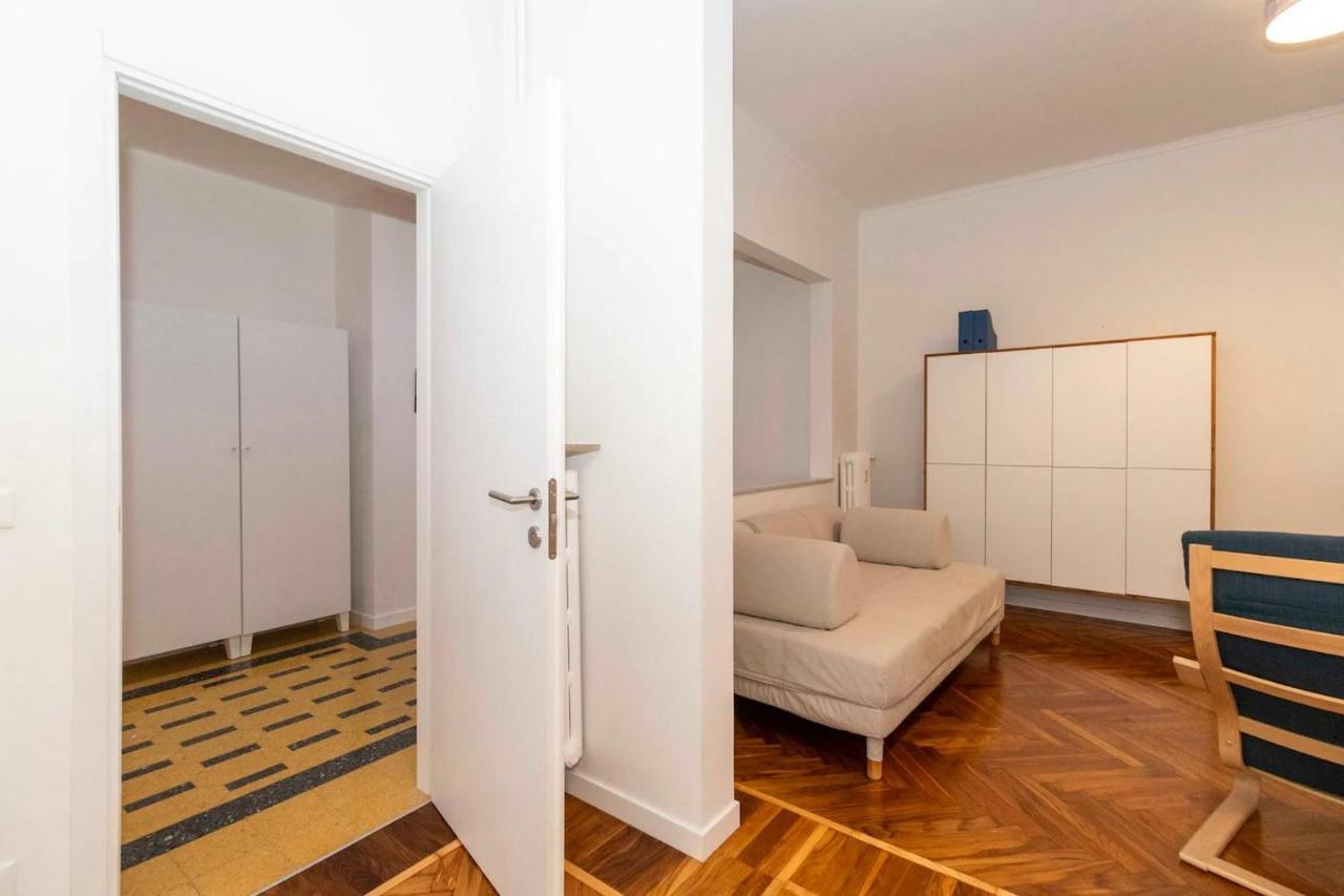 New! Cit Turin Elegant Apt With Parking Exterior foto