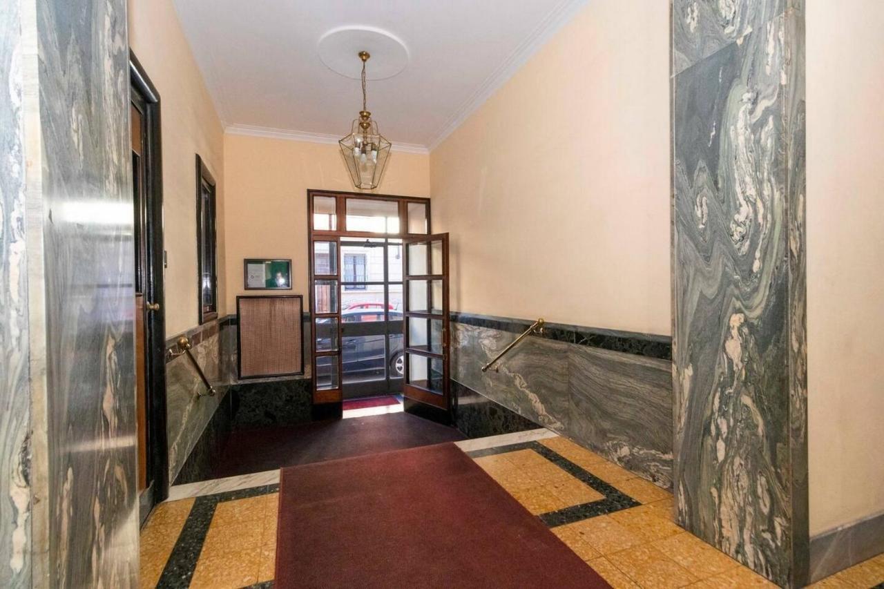 New! Cit Turin Elegant Apt With Parking Exterior foto