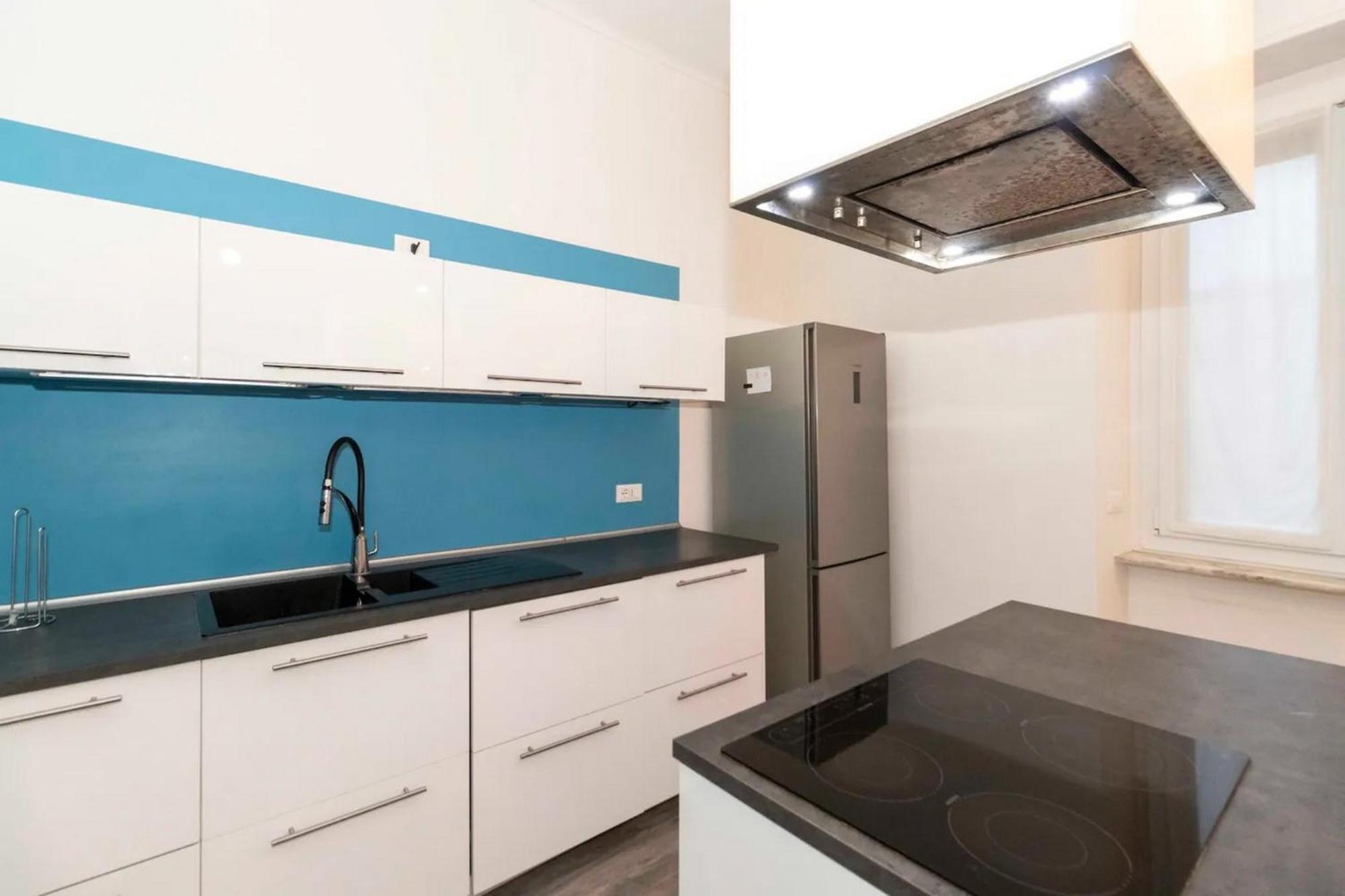 New! Cit Turin Elegant Apt With Parking Exterior foto